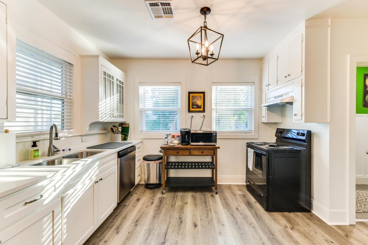 Waco Vacation Rental Near Magnolia Market Экстерьер фото